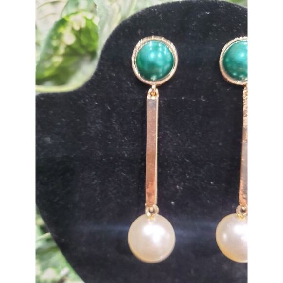 Women's Vintage Gold French Green Stylish Drop Dangle Earrings Set - Picture 2 of 7